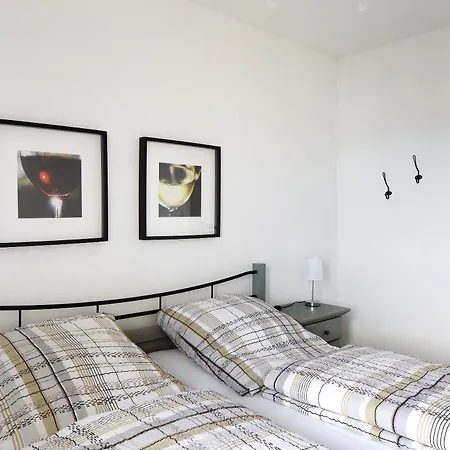 Ferienwohnung Schmidt * Bahlingen (Emmendingen)